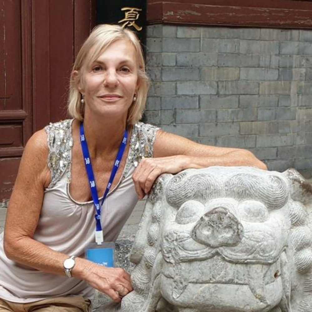 Meet your Posher, Julie